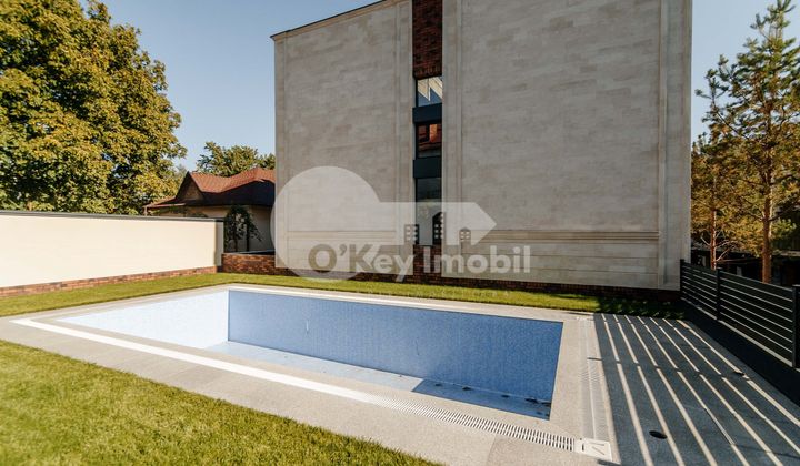 Таунхаус, Телецентр, ЛАКУЛУЙ