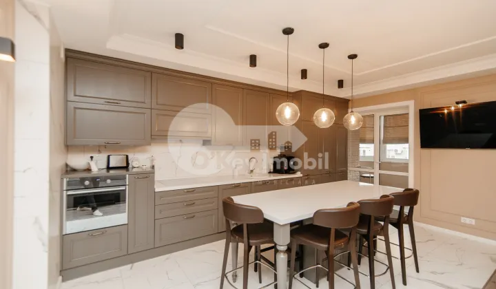 Квартира, Центр, ПЕТРУ МОВИЛЭ