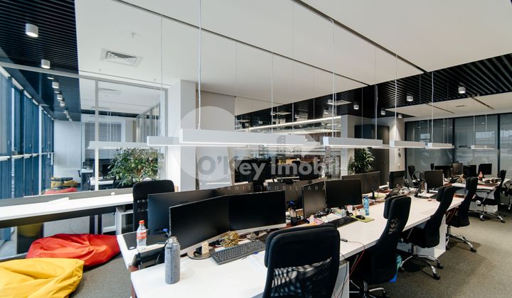 Oficiu, Centru, MIHAI VITEAZUL