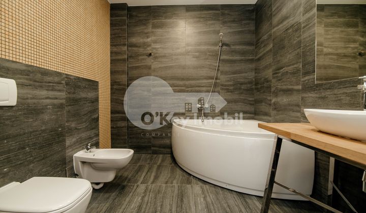 Квартира, Центр, А. МАТЕЕВИЧ