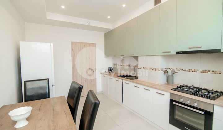 Квартира, Центр, А. МАТЕЕВИЧ