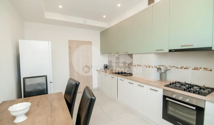 Квартира, Центр, А. МАТЕЕВИЧ