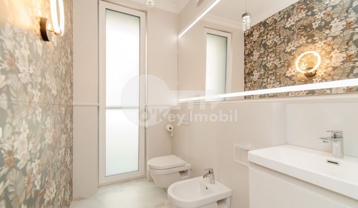 Дом, Ботаника, ПЭШУНИЛОР