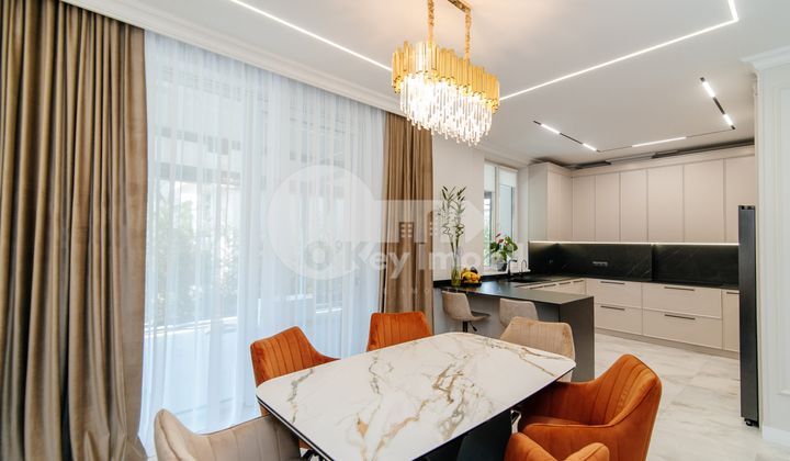 Дом, Ботаника, ПЭШУНИЛОР