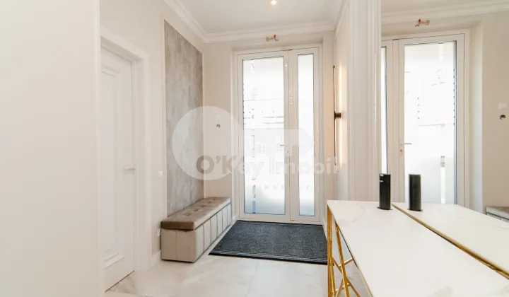 Дом, Ботаника, ПЭШУНИЛОР