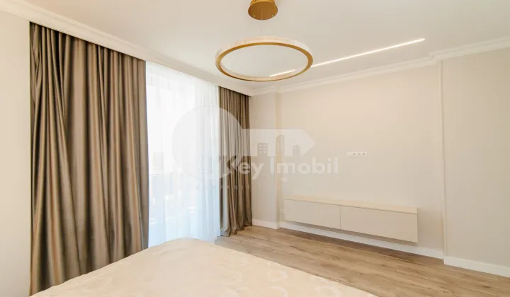 Дом, Ботаника, ПЭШУНИЛОР