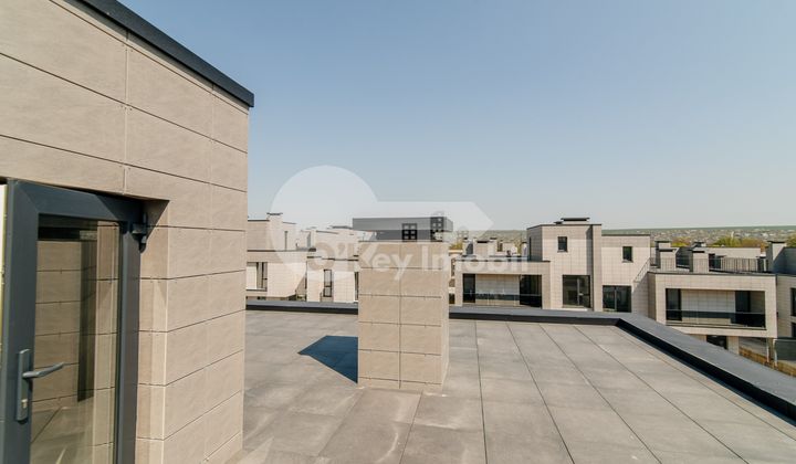 Дом, Ботаника, ПЭШУНИЛОР